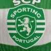 Nuova maglia Sporting Lisbona Gyökeres 2025-2026 stemma
