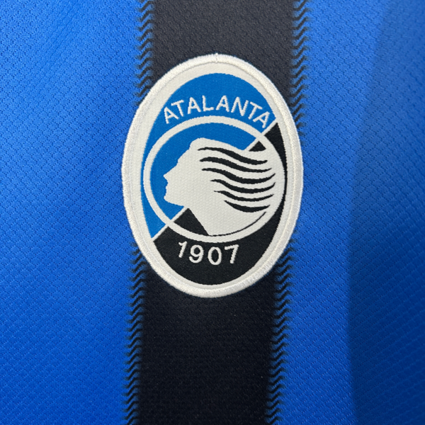 Maglia Atalanta Lookman 2025–2026 stemma