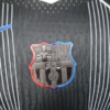 Maglia FC Barcelona nera 2025-2026 stemma