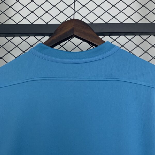 Maglia retrò celeste FC Barcelona 2015-2016 collo anteriore