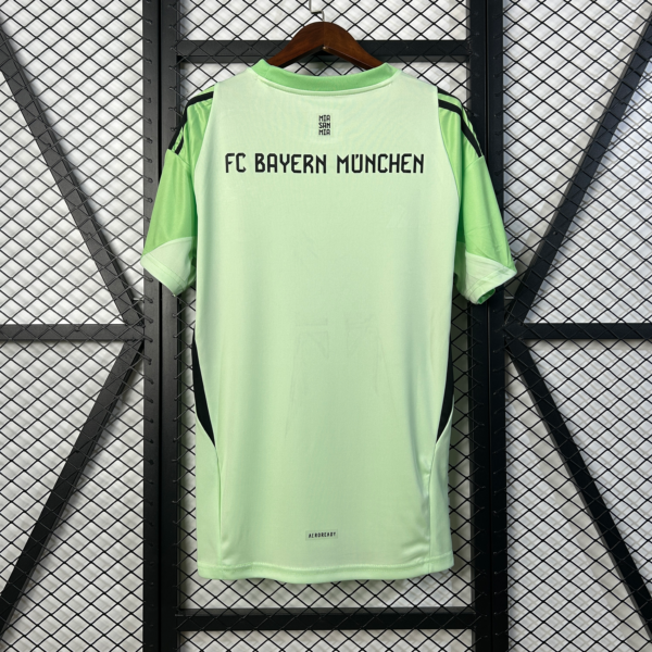 Maglia verde Bayern Monaco 2025-2026 dorso