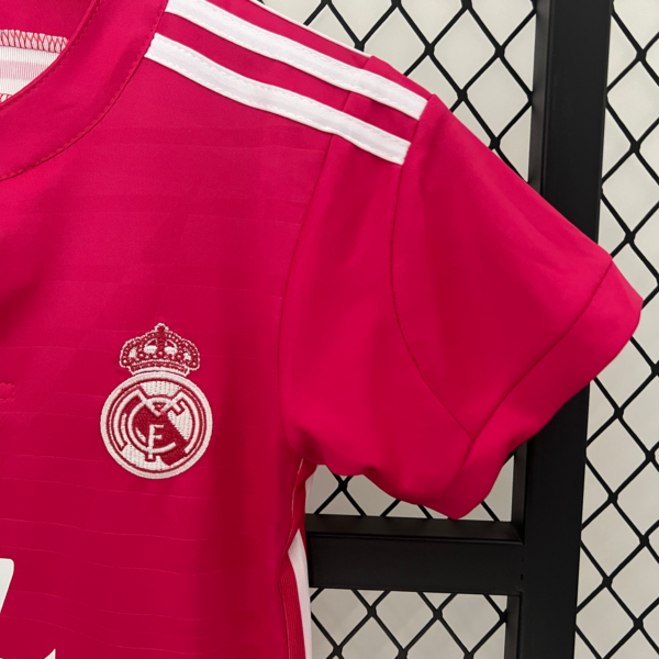 Conjunto rétro bambino rosa Real Madrid 2014-2015 manica