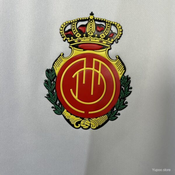 Maglia Mallorca Bianca 2025-2026 stemma