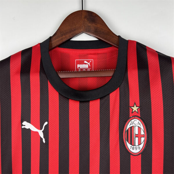 Maglia retro AC Milan 2019-2020 colletto