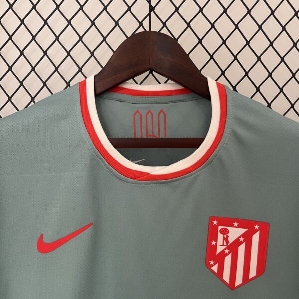 Maglia Atletico Madrid 2024-2025 collo