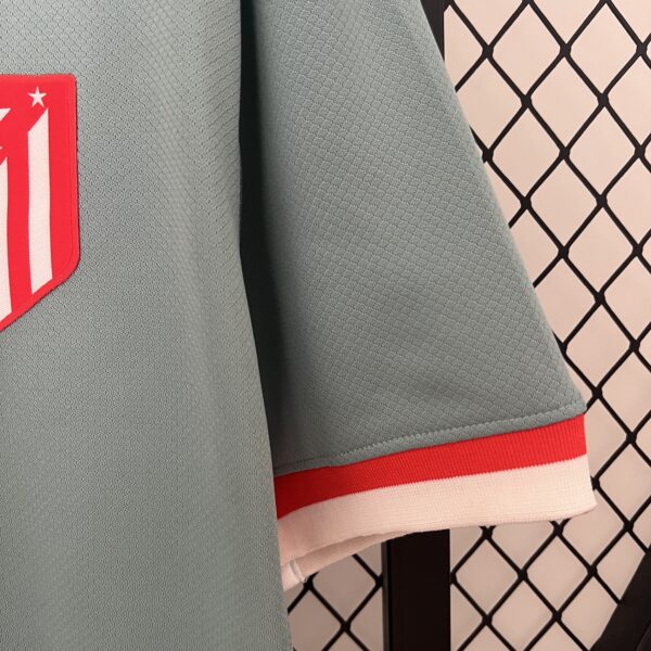 Maglia Atletico Madrid 2024-2025 manica