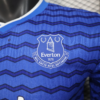 Maglia blu Everton 2025-2026 stemma