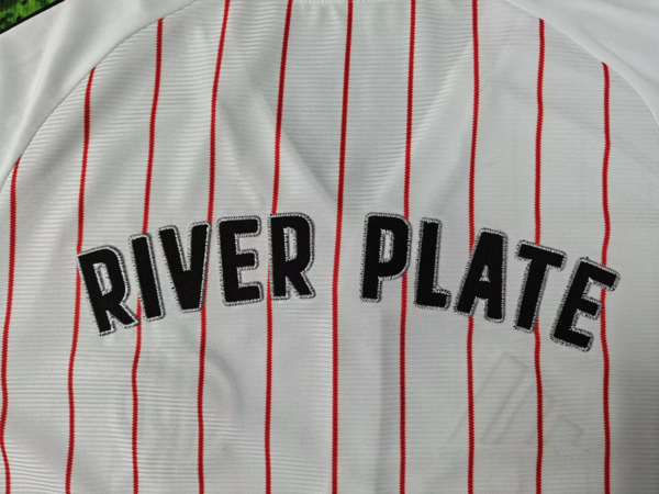 Maglia bianca River Plate US Pack 2025 nome