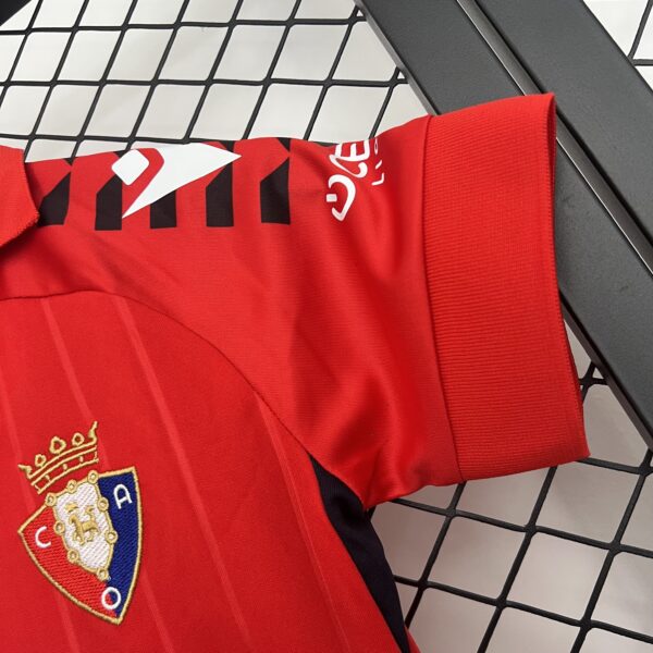 Completo bambino Osasuna rosso 2025-2026 manica