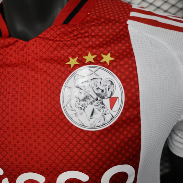 Maglia Ajax rosso/bianco 2025-2026 stemma