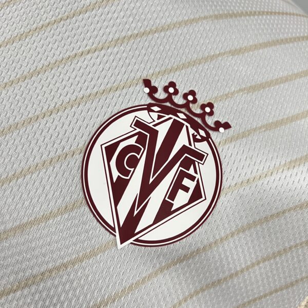Maglia beige Villarreal 2025-2026 stemma