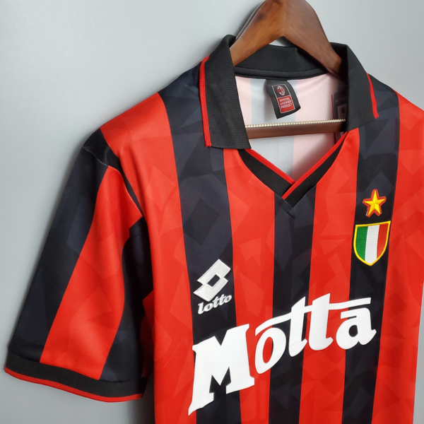 Maglia retrò AC Milan 1993-1994 con spalla