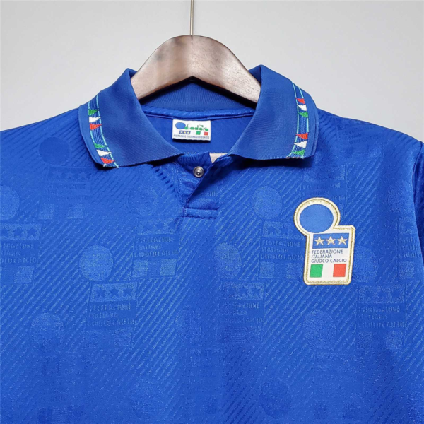 Maglia retro Italia Roberto Baggio 1994 petto