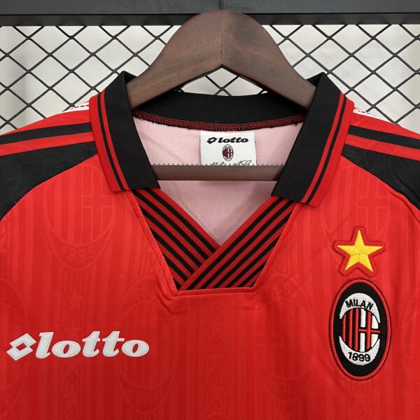 Maglia retrò rossa AC Milan 1997-1998 con colletto