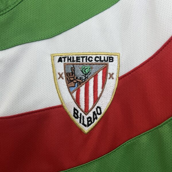 Maglia retro verde Athletic Bilbao 2011-2012 stemma