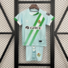 Conjunto-nino-Real-Betis-celeste-2025-2026-