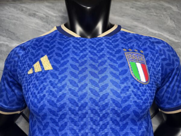 Maglia azzurra Italia Mondiale 2026 petto