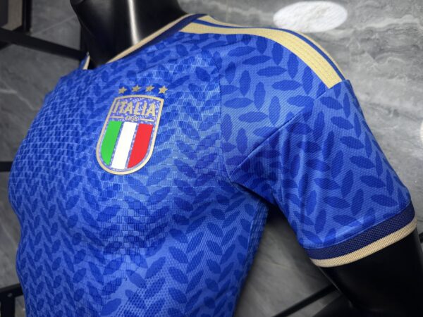 Maglia azzurra Italia Mondiale 2026 manica