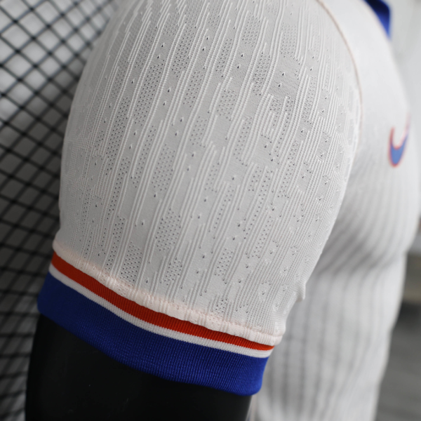 Maglia bianca Chelsea 2024-2025 manica