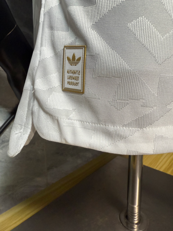 Camiseta blanca Mexico Mundial 2026 etiqueta