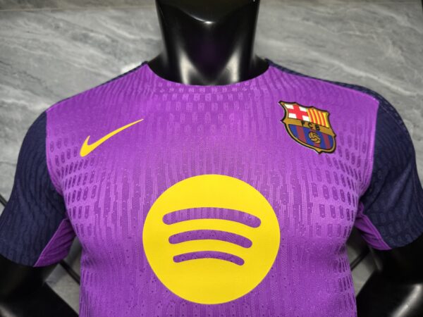 Maglia da allenamento FC Barcellona viola 2025-2026 collo
