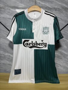 Maglia retrò Liverpool verde-bianca 1995-1996 acquisto