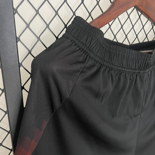 Pantaloncini Neri Germania 2024 laterale