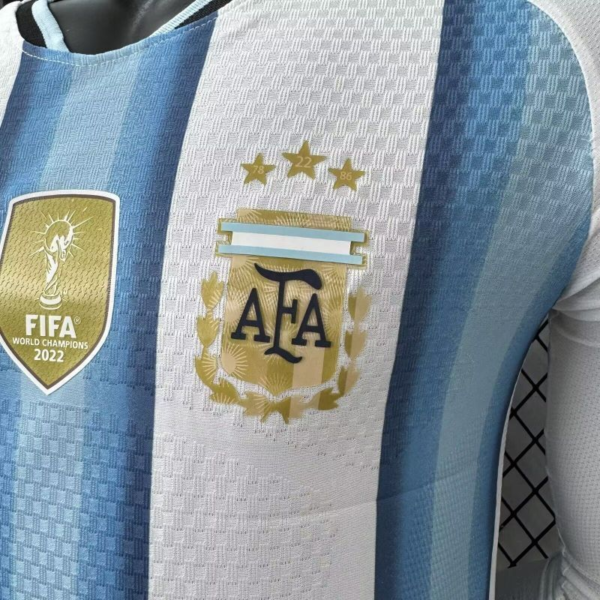 Camiseta Argentina Manga larga Mundial 2026 manga D stemma