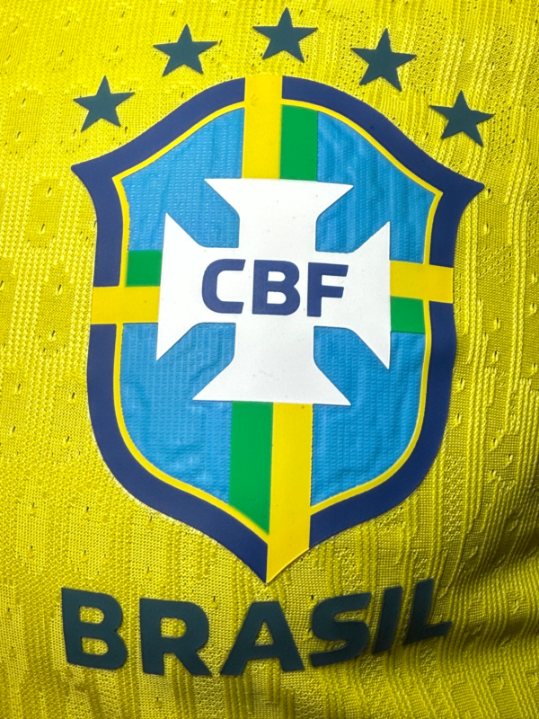 Maglia Nazionale Brasile Mondiale 2026 stemma