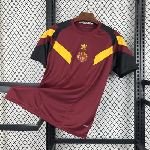 Maglia AS Roma Rossa 2024-2025 Edizione Speciale Maglia AS Roma Rossa 2024-2025 Edizione Speciale