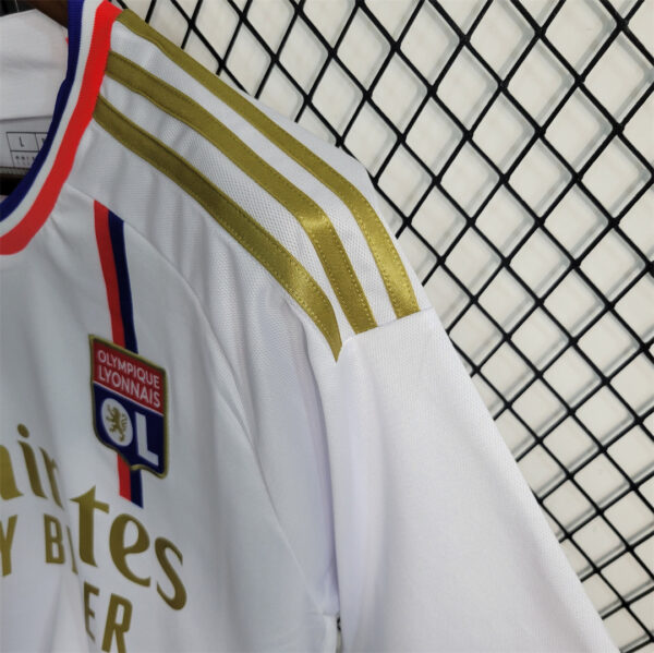 Maglia Olympique Lione bianca 2023-2024 spalla
