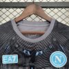 Maglia Napoli Cyborg 2025-2026 collo anteriore